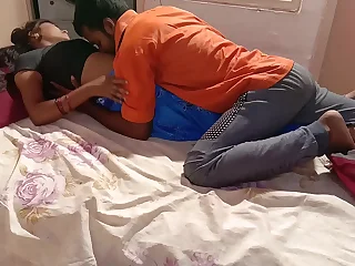 Real unavailable Indian couple sex show with creampie ending